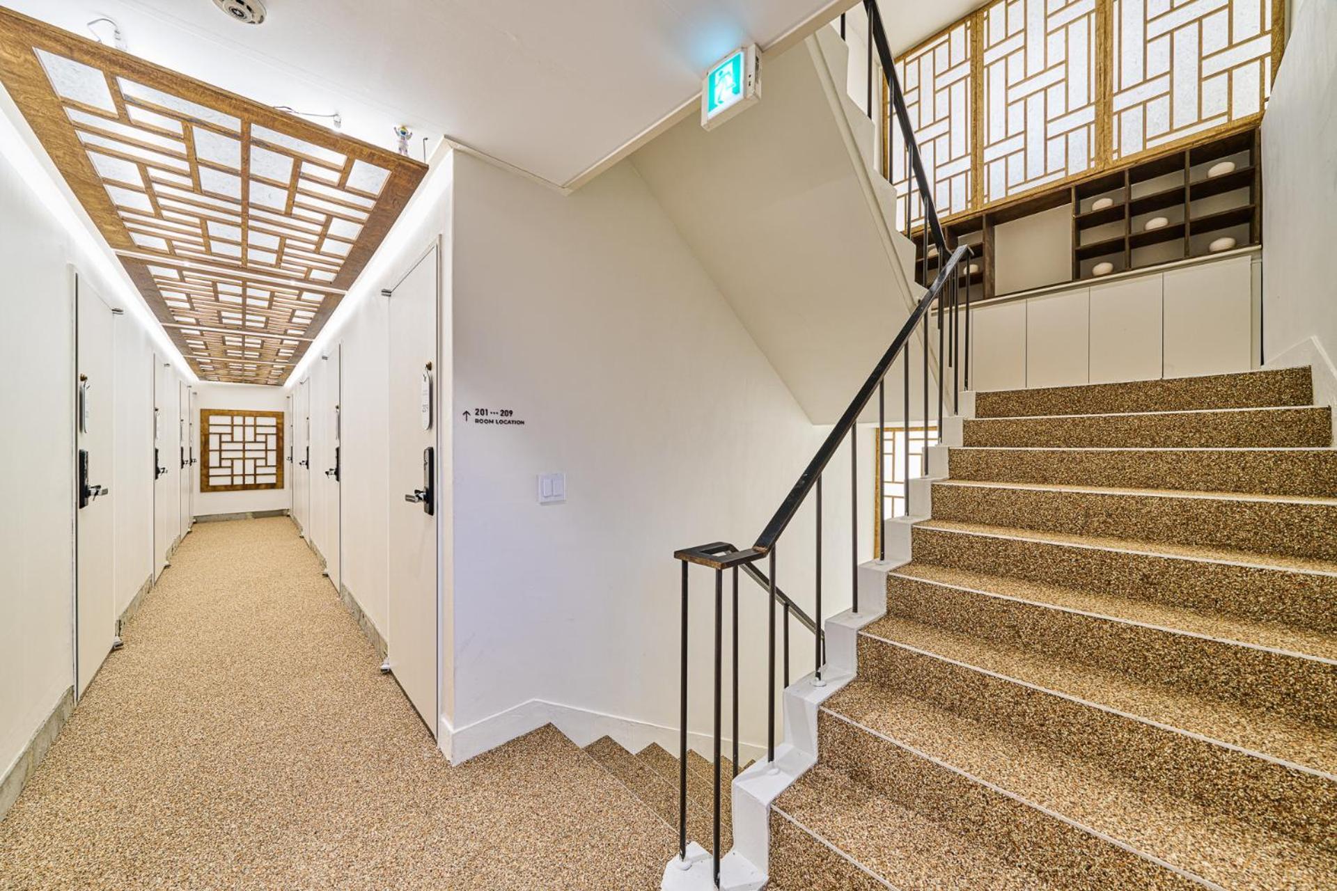 Life In Insa Hostel Seoul Exterior photo