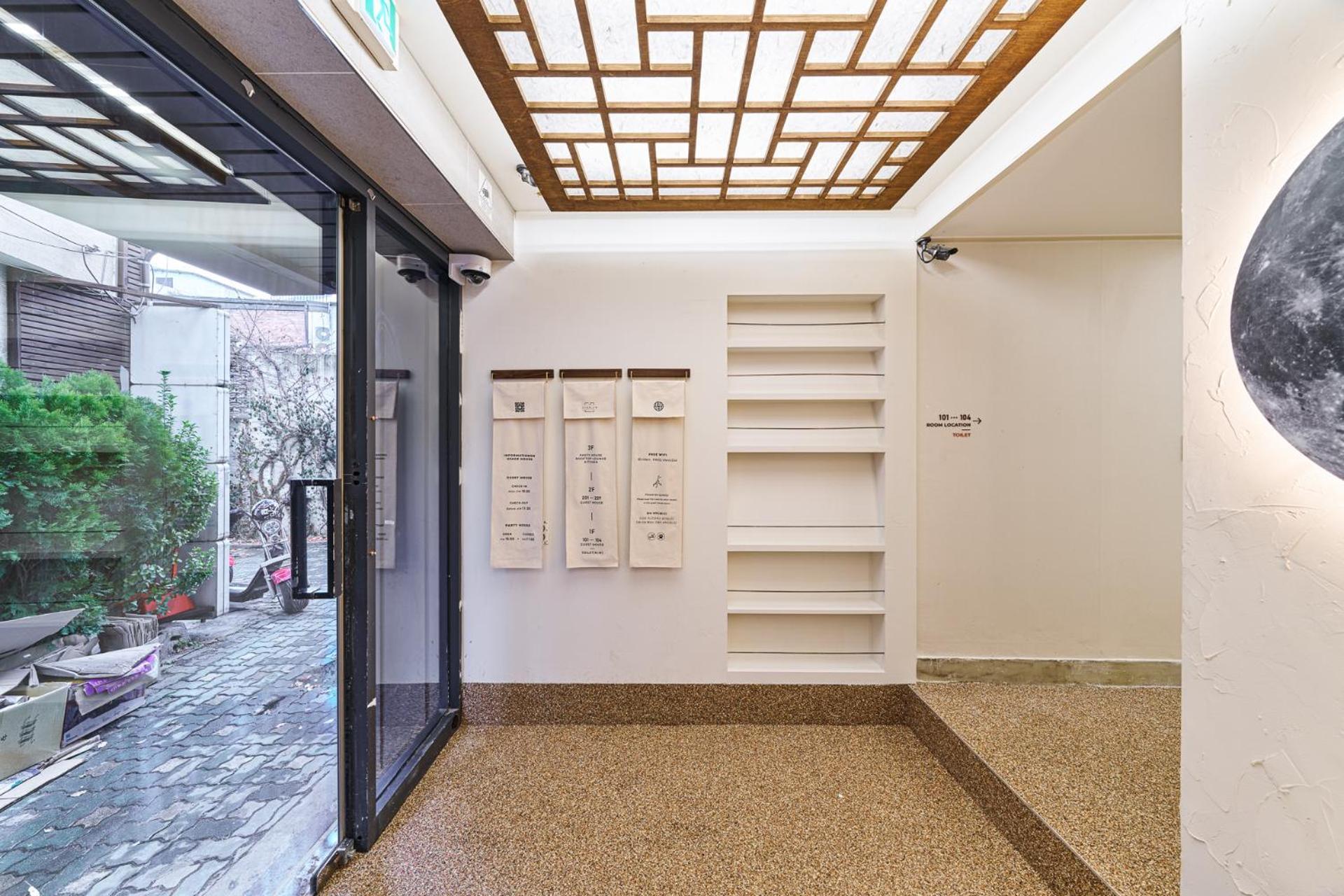 Life In Insa Hostel Seoul Exterior photo